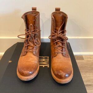 Frye Veronica Leather Combat Boots LIKE NEW